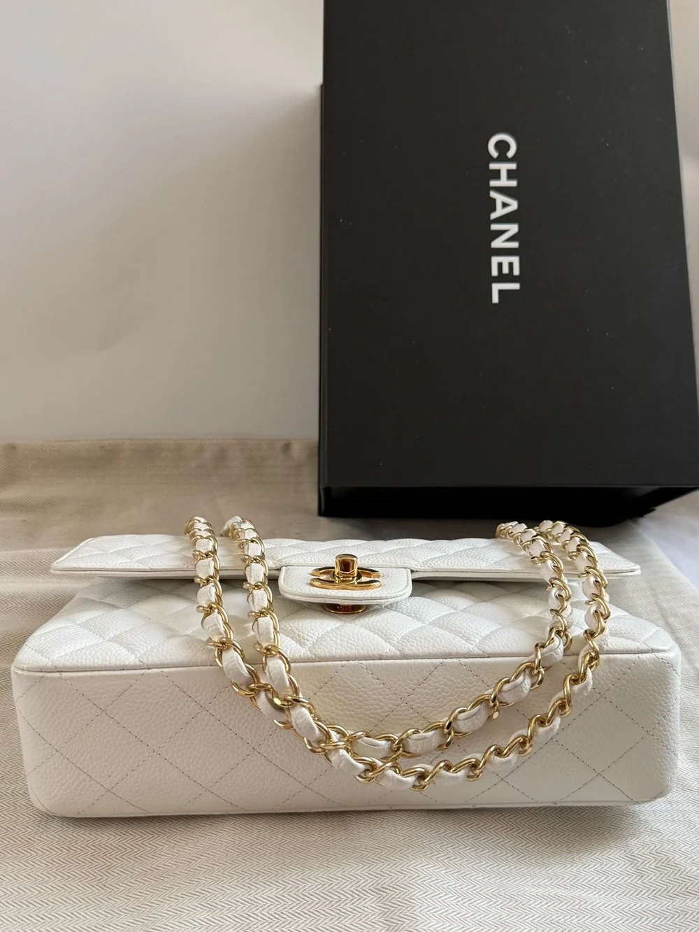 Chanel Classic Double Flap Caviar  white GHW Meduim Size